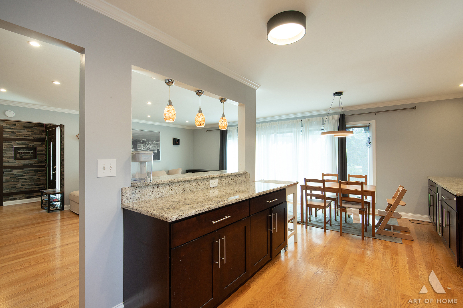 603 JOHN Court, Schaumburg, IL 60193