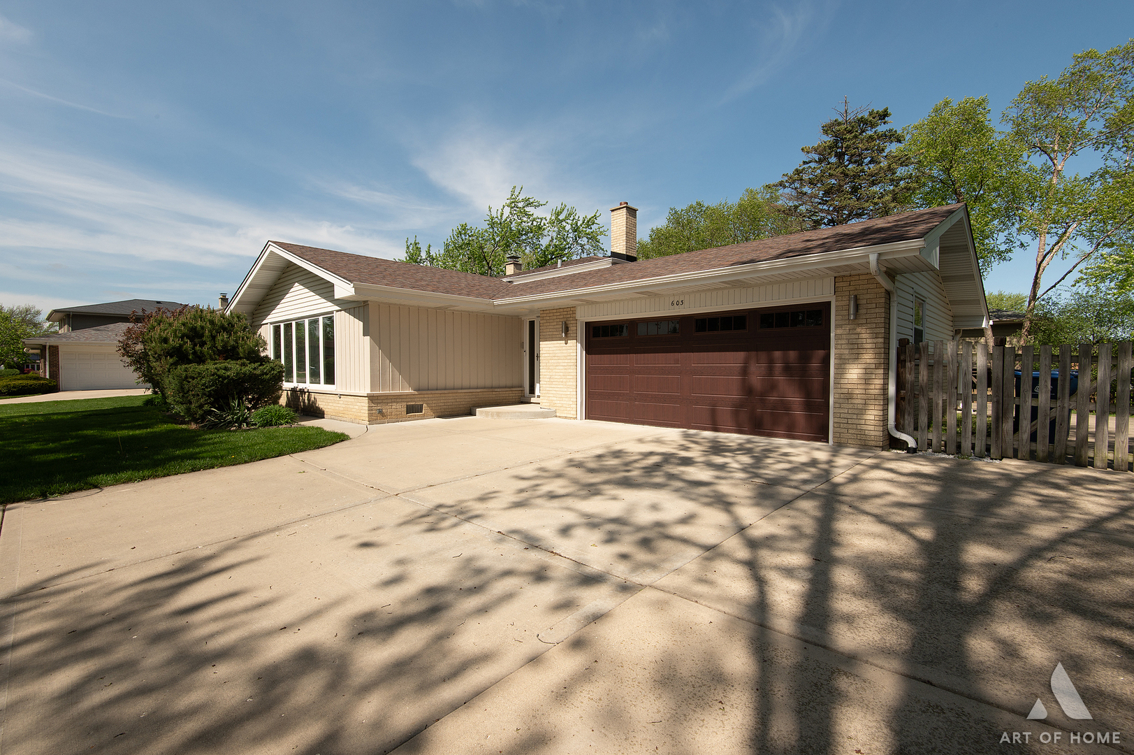 603 JOHN Court, Schaumburg, IL 60193