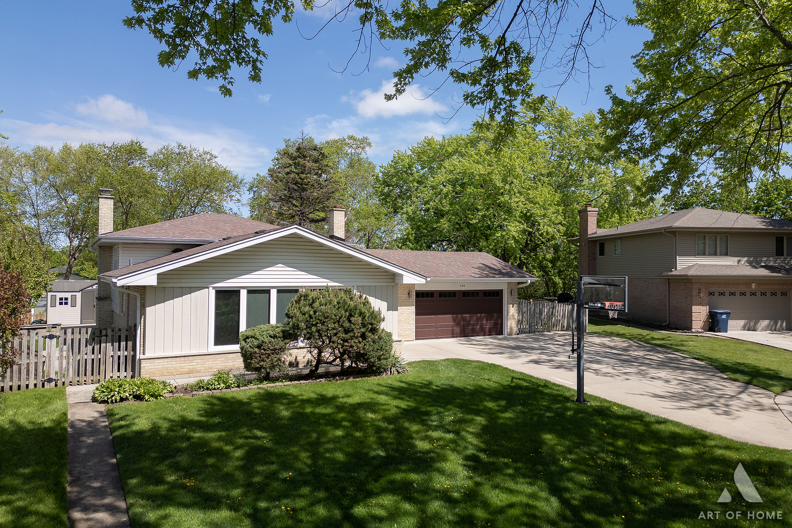 603 JOHN Court, Schaumburg, IL 60193