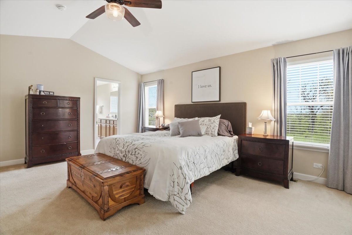 2240 Trailside Lane, Wauconda, IL 60084