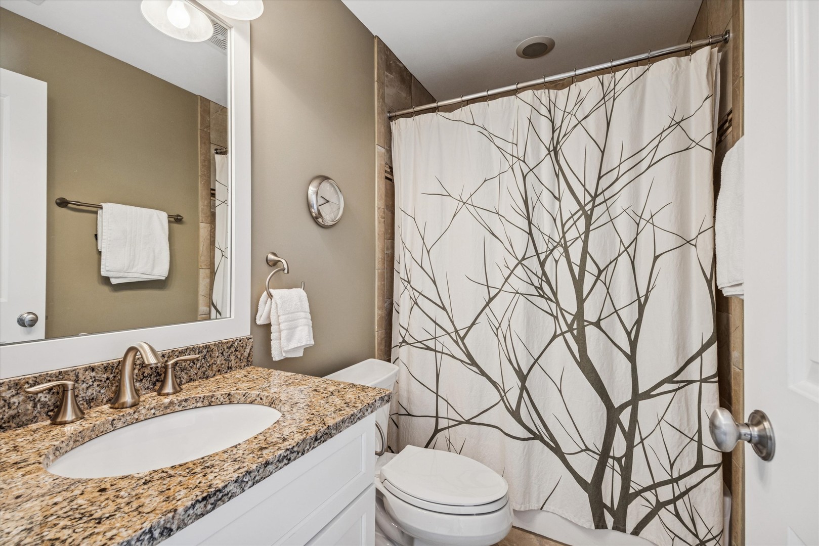 3900 Forest Avenue, Western Springs, IL 60558