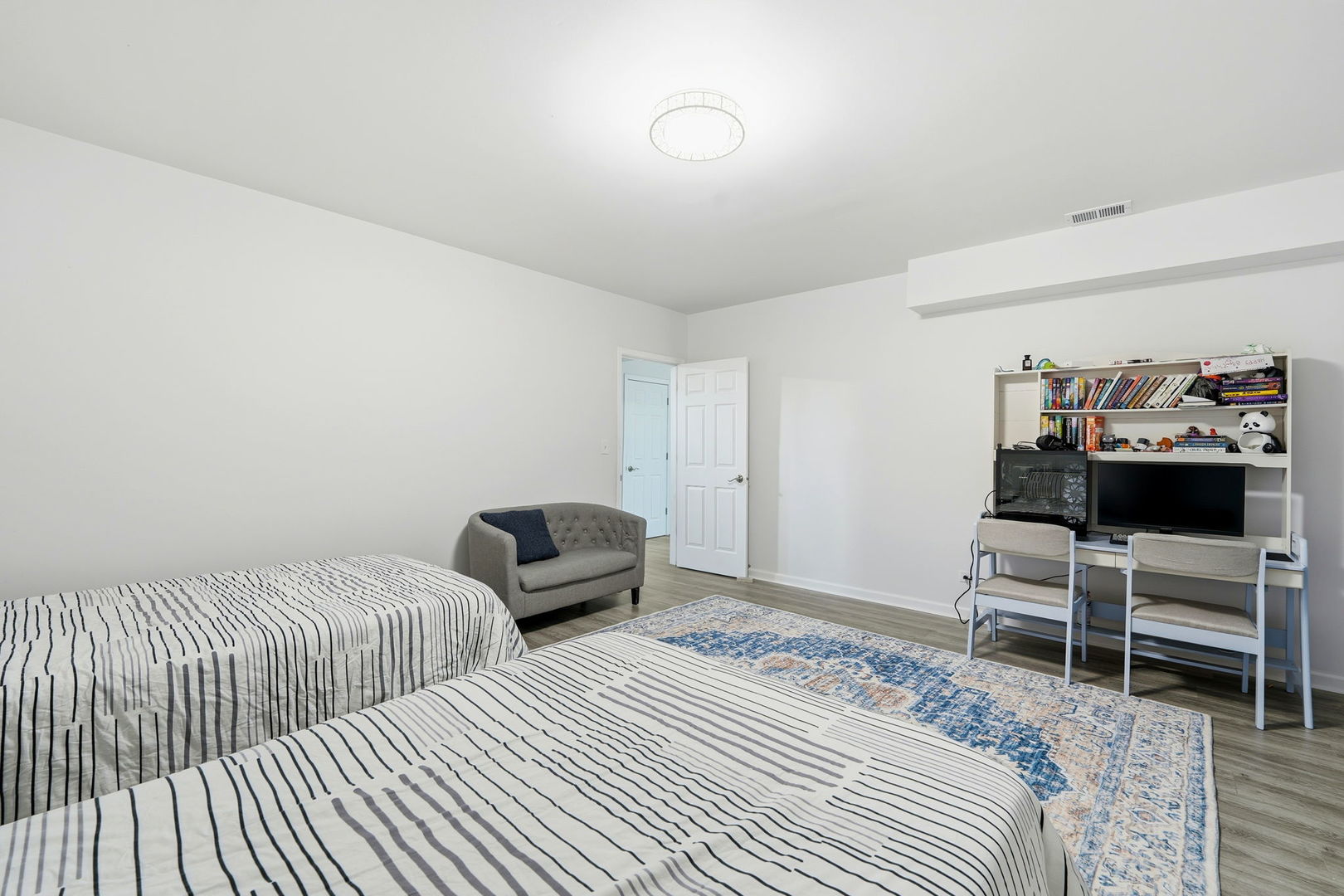 388 Preserve Lane, Wood Dale, IL 60191