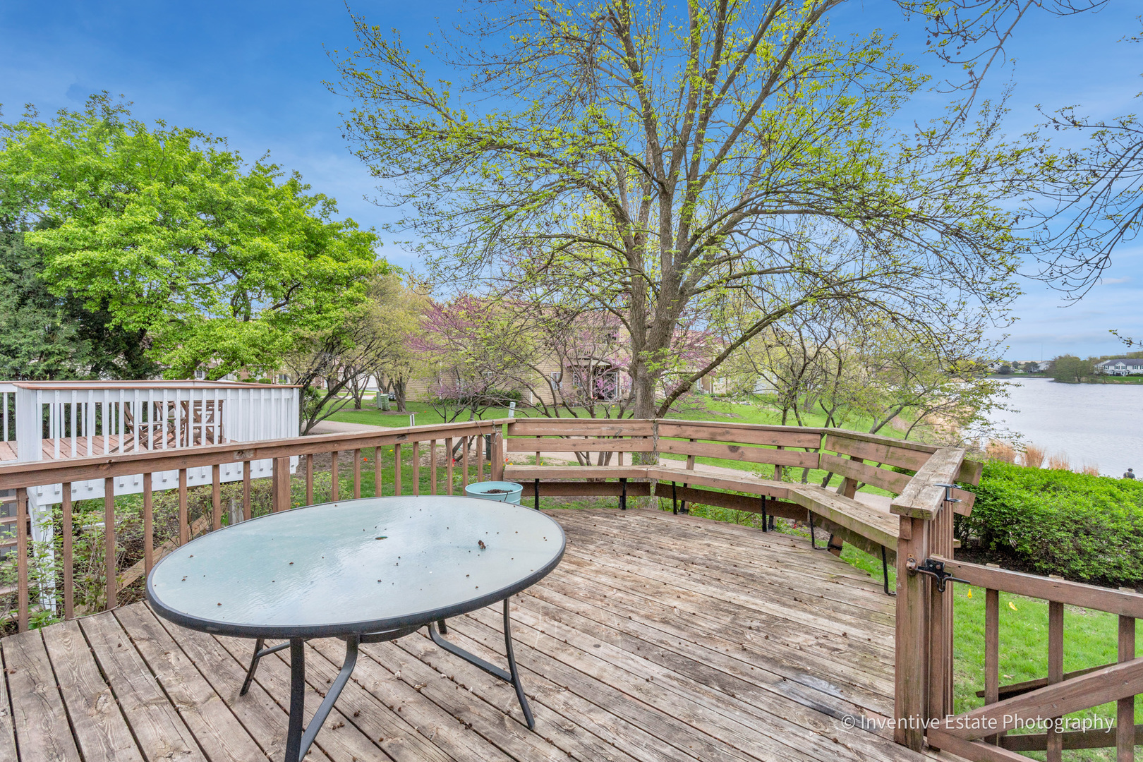 327 Shadybrook Lane, Aurora, IL 60504