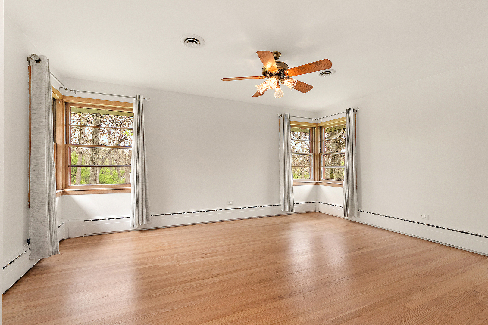 12513 S 90th Avenue, Palos Park, IL 60464