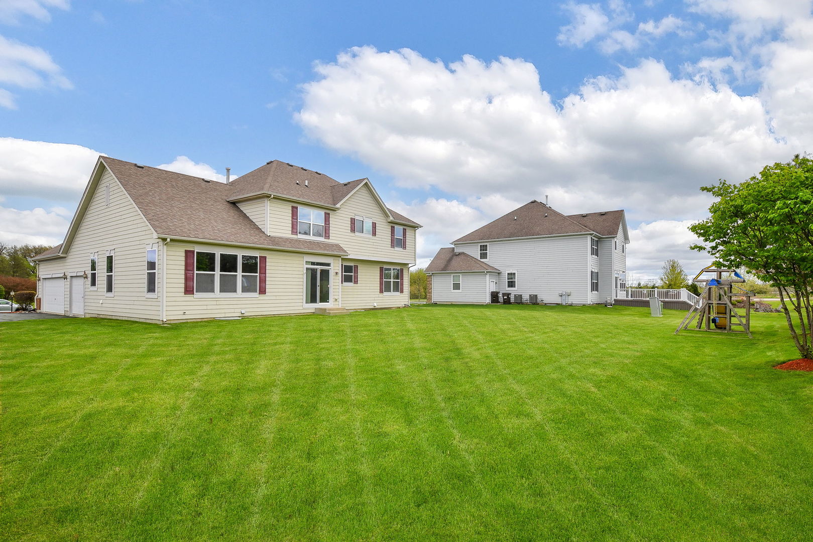 2393 Bryn Mawr Lane, Crystal Lake, IL 60014