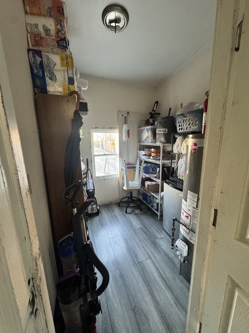 5015 N Kimberly Avenue, Chicago, IL 60630