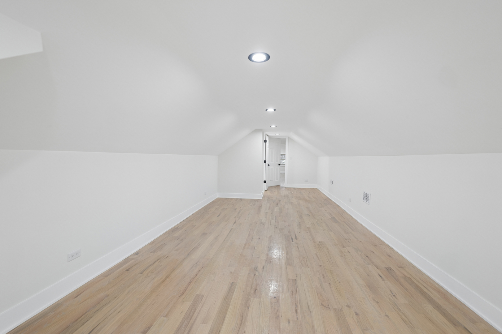 5218 W 55th Street, Chicago, IL 60638