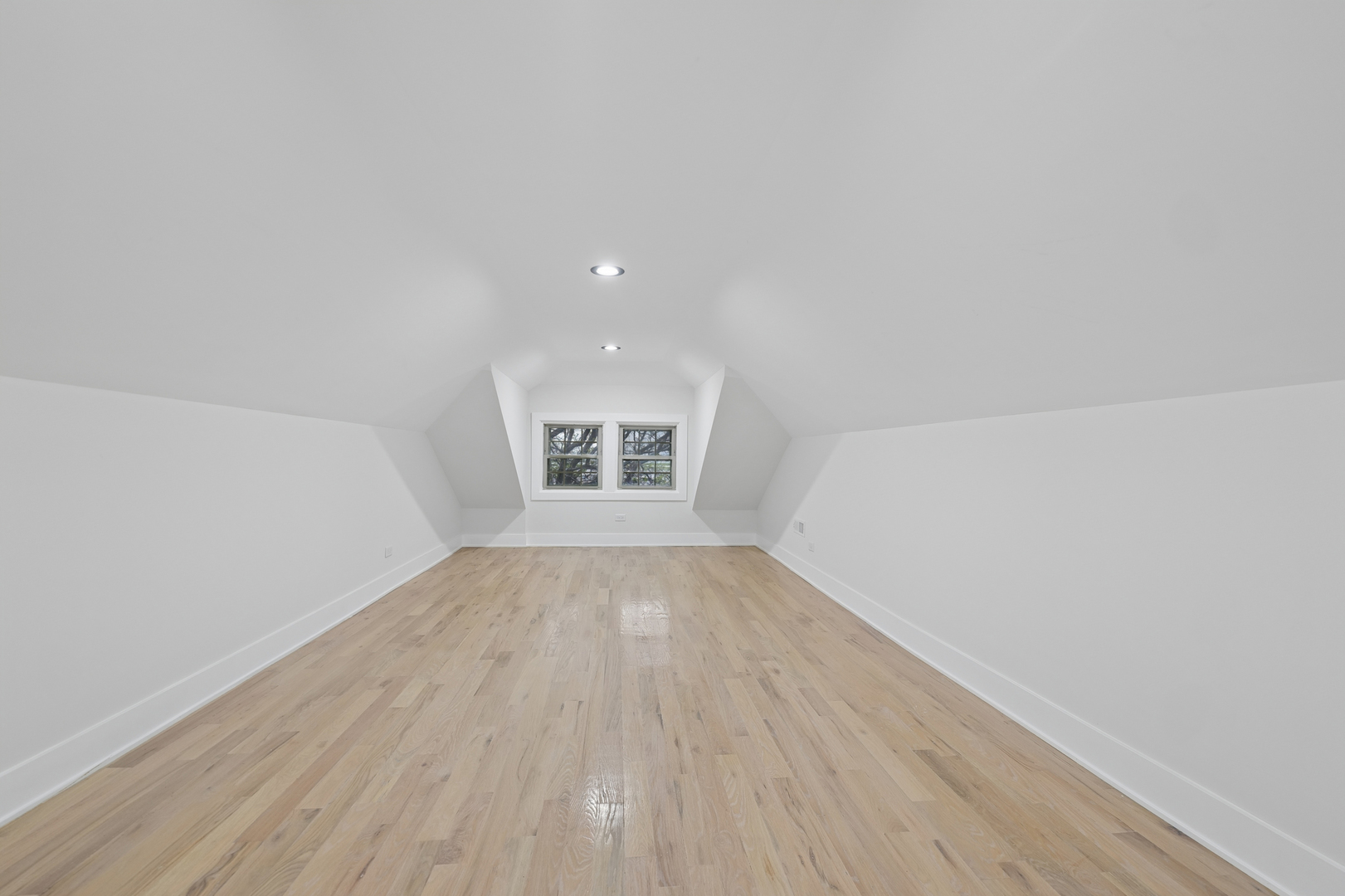 5218 W 55th Street, Chicago, IL 60638