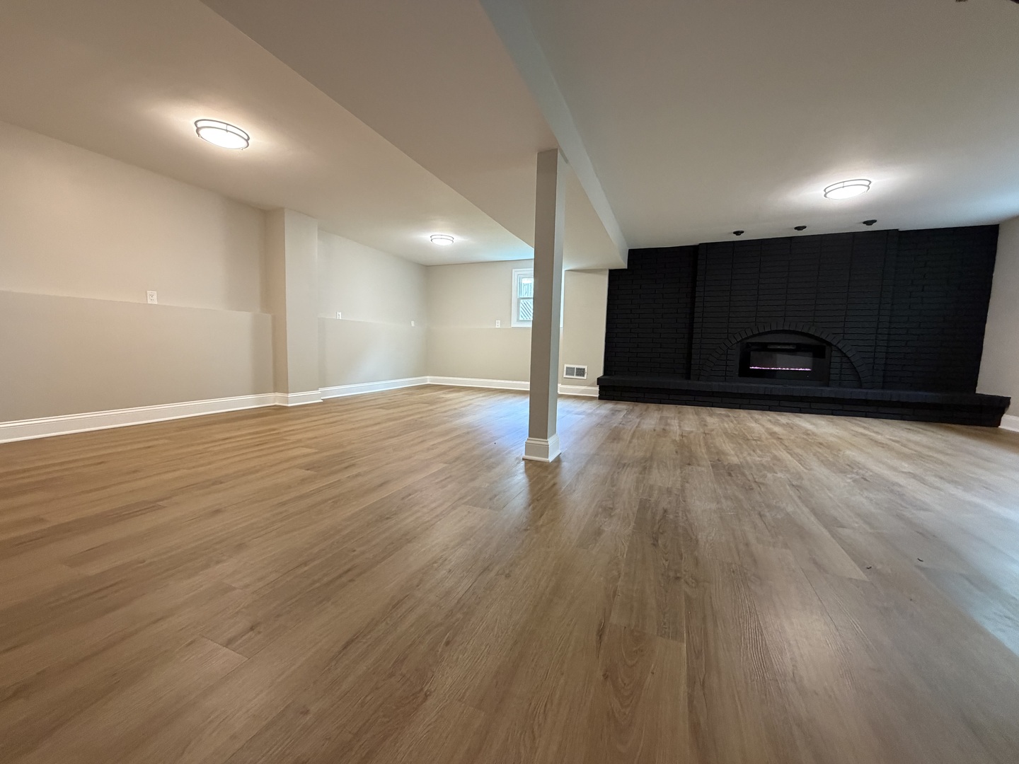 5747 Dover Road, Oak Forest, IL 60452