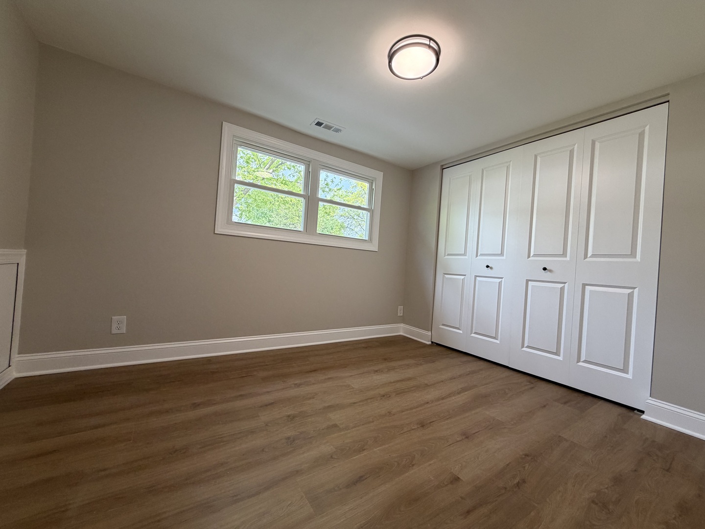 5747 Dover Road, Oak Forest, IL 60452