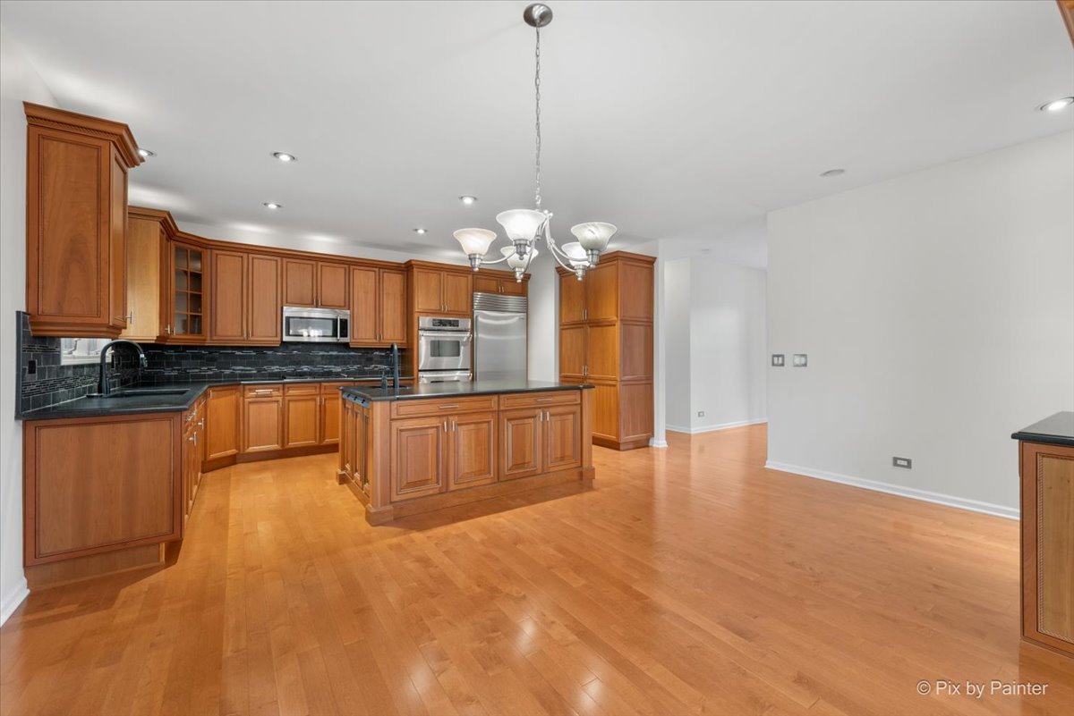 7645 Farrell Drive, Lakewood, IL 60014