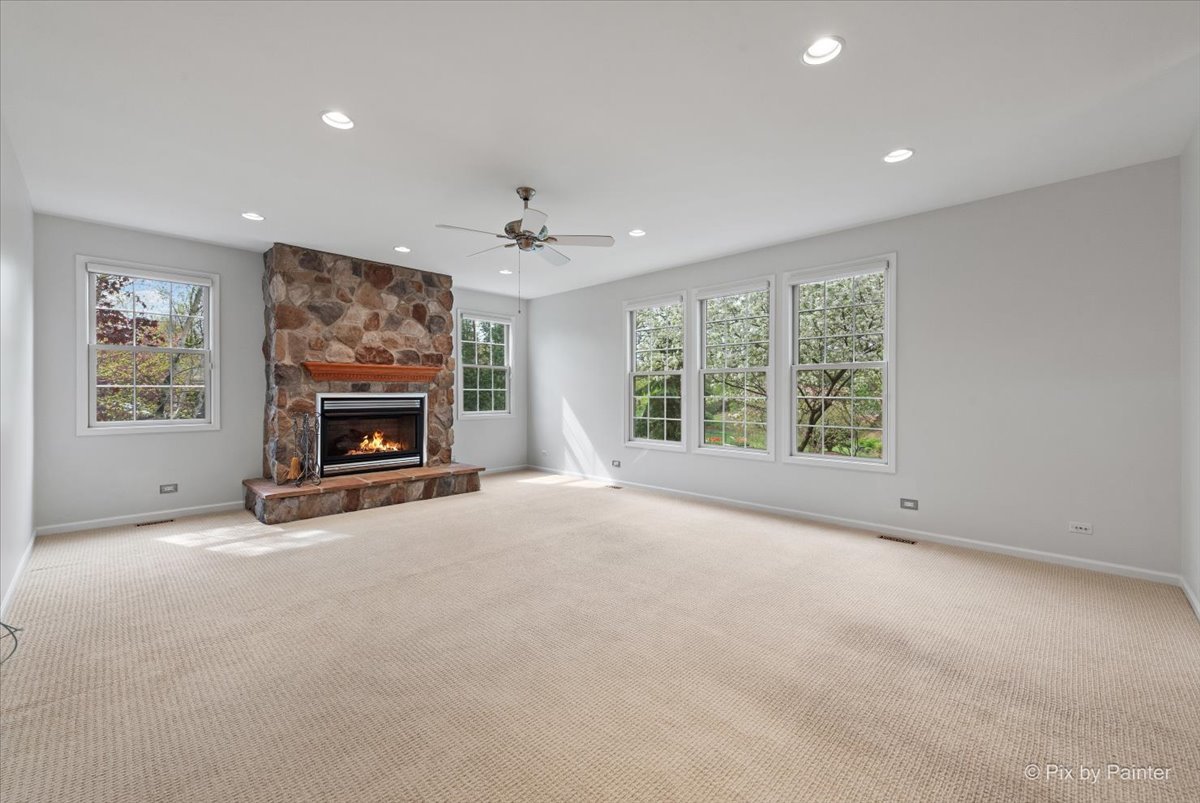 7645 Farrell Drive, Lakewood, IL 60014