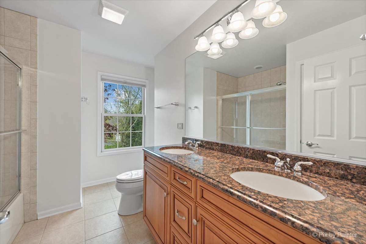 7645 Farrell Drive, Lakewood, IL 60014