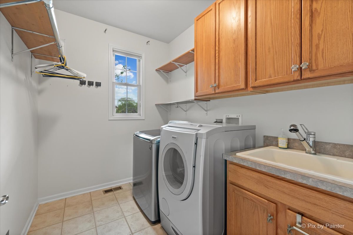 7645 Farrell Drive, Lakewood, IL 60014