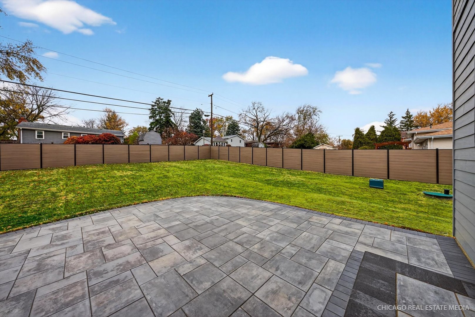 6090 Belmont Road, Downers Grove, IL 60516