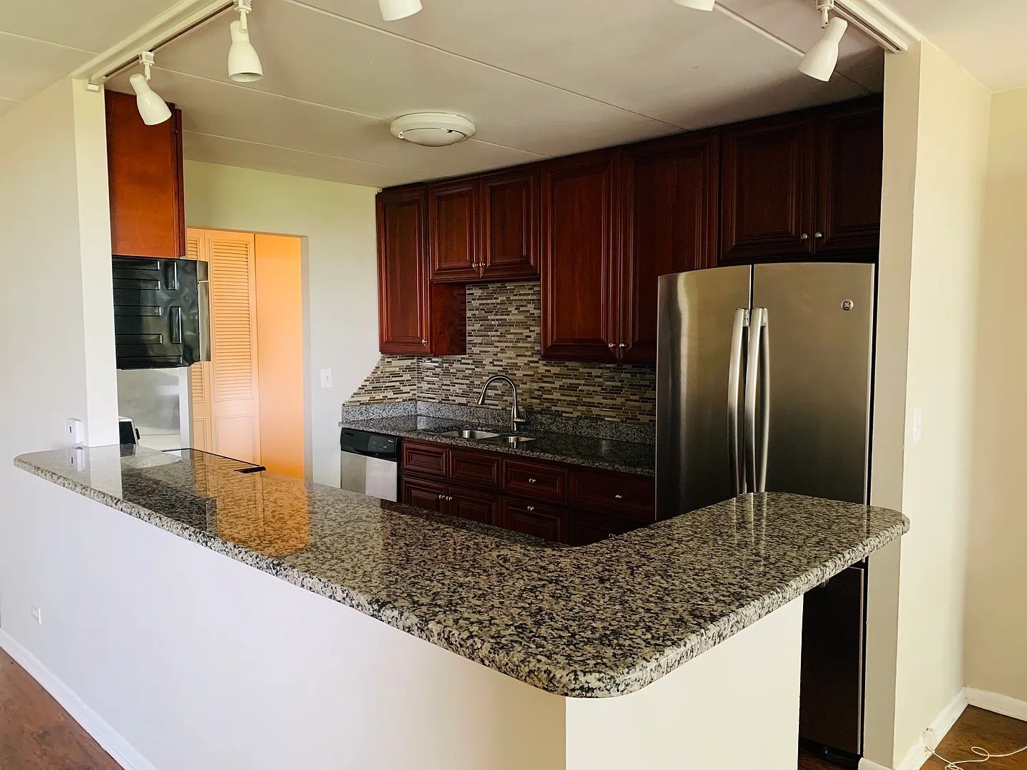 225 S Rohlwing Road #518, Palatine, IL 60074