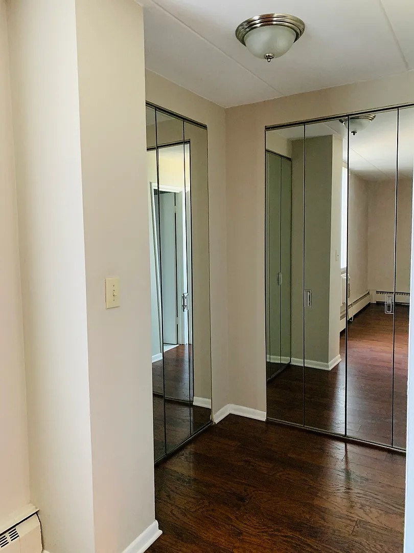 225 S Rohlwing Road #518, Palatine, IL 60074