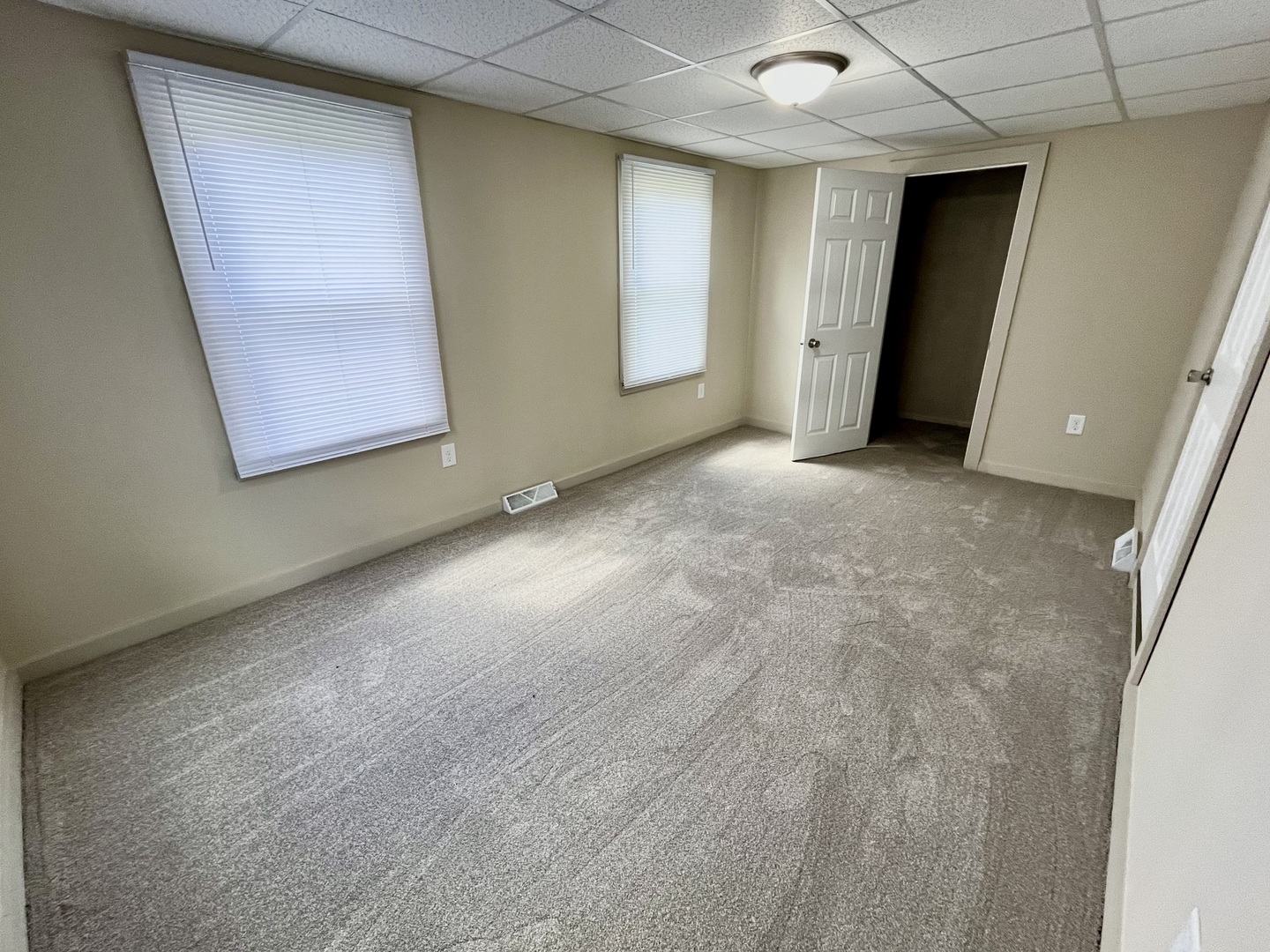 915 Chartres Street, Lasalle, IL 61301