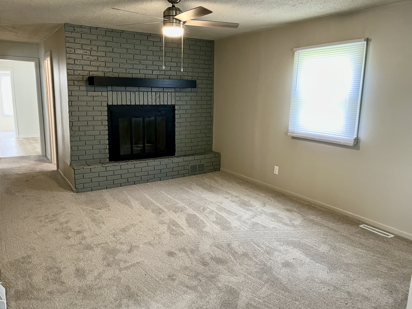 915 Chartres Street, Lasalle, IL 61301
