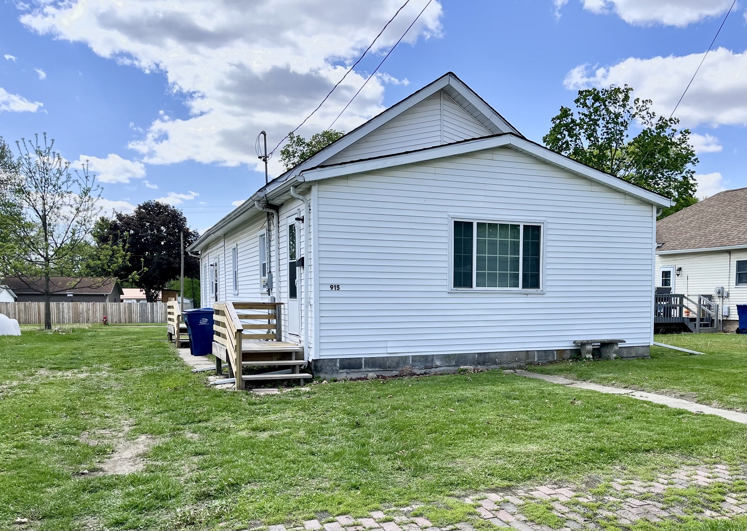 915 Chartres Street, Lasalle, IL 61301