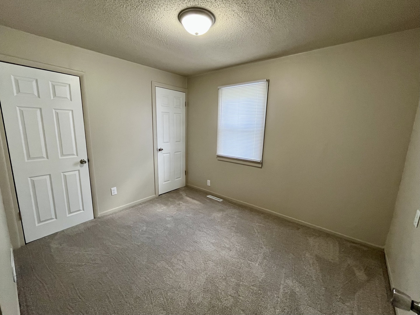 915 Chartres Street, Lasalle, IL 61301
