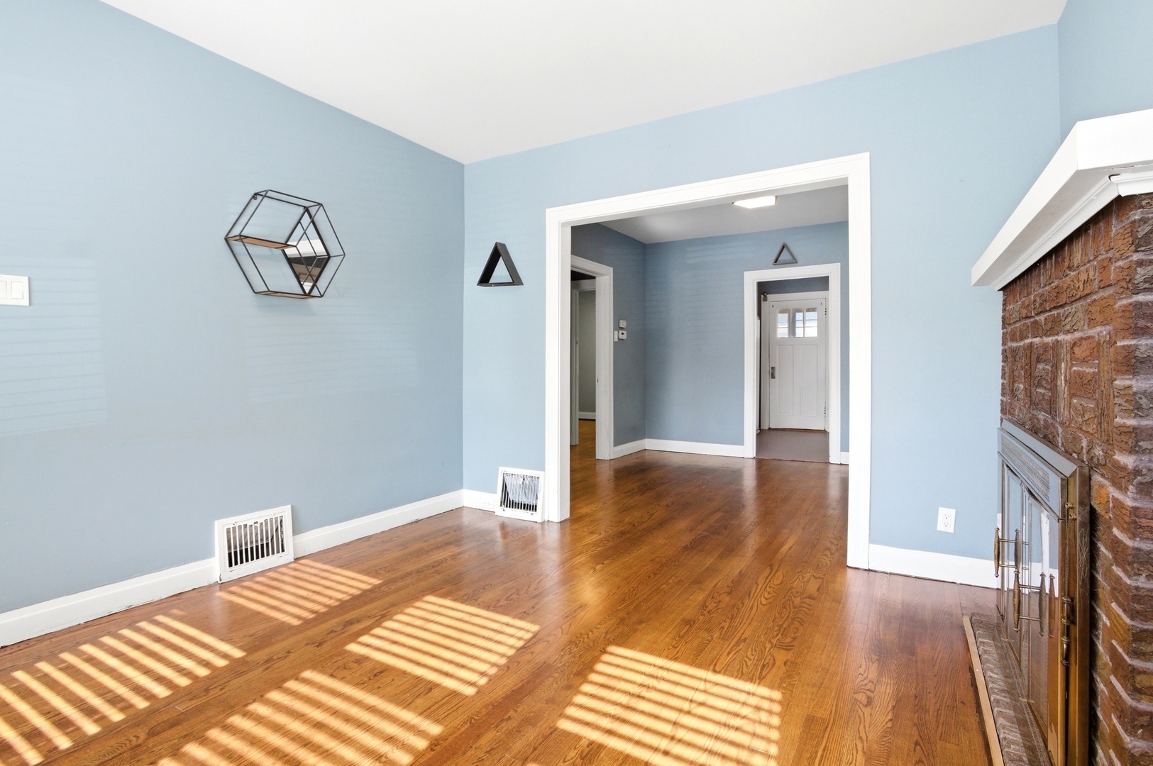 3803 N Odell Avenue, Chicago, IL 60634