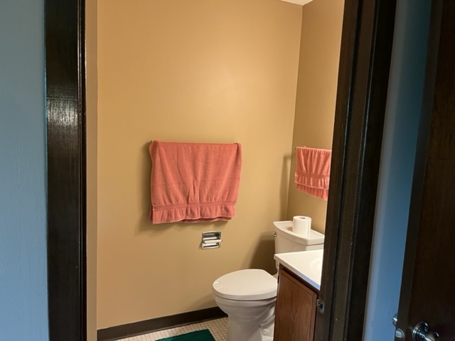183 N Waters Edge Drive #301, Glendale Heights, IL 60139