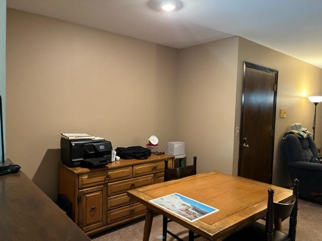 183 N Waters Edge Drive #301, Glendale Heights, IL 60139