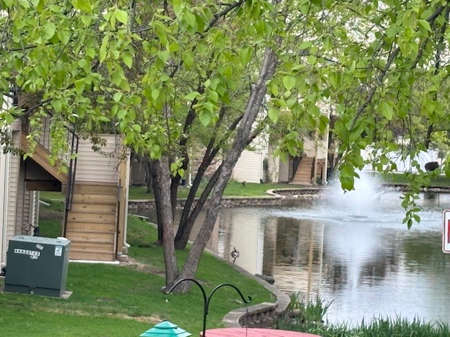 183 N Waters Edge Drive #301, Glendale Heights, IL 60139