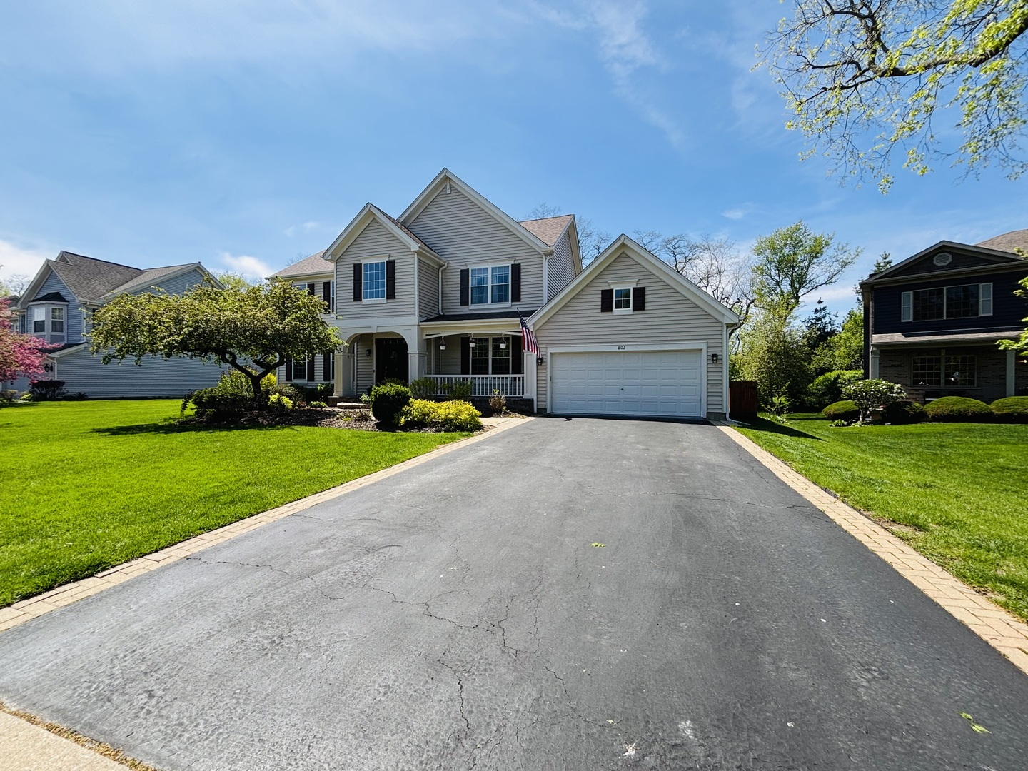 802 Autumn Hill, West Dundee, IL 60118