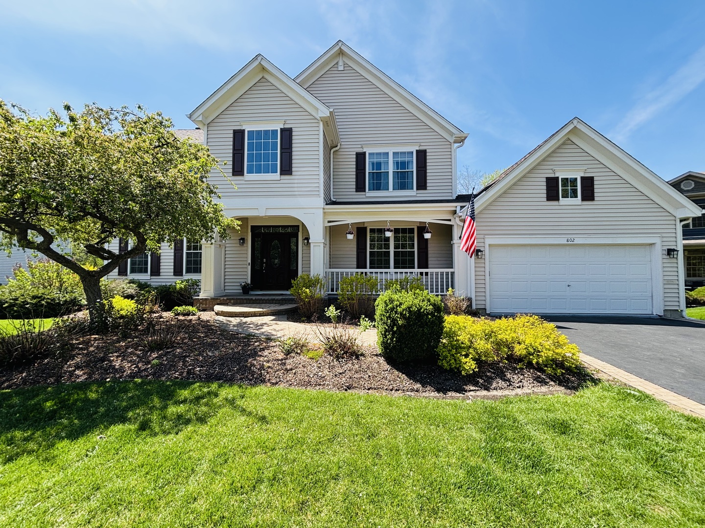 802 Autumn Hill, West Dundee, IL 60118