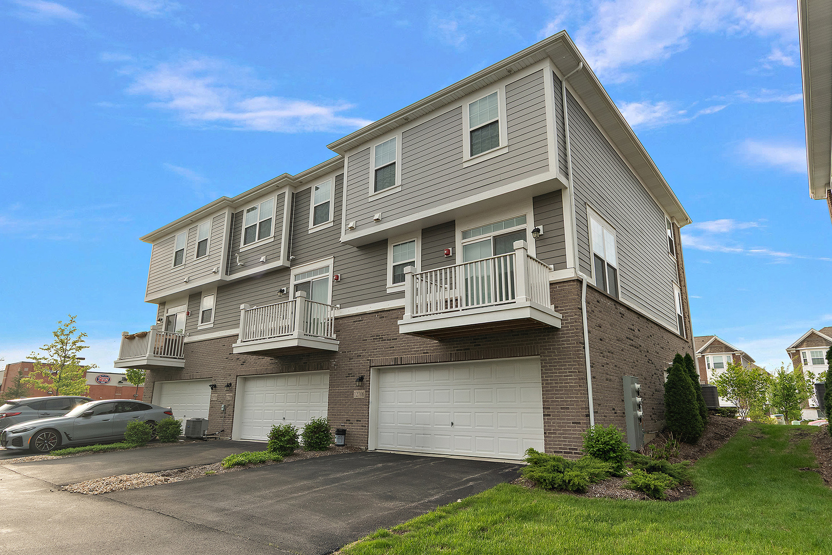 12706 W Kenmore Court, Homer Glen, IL 60491