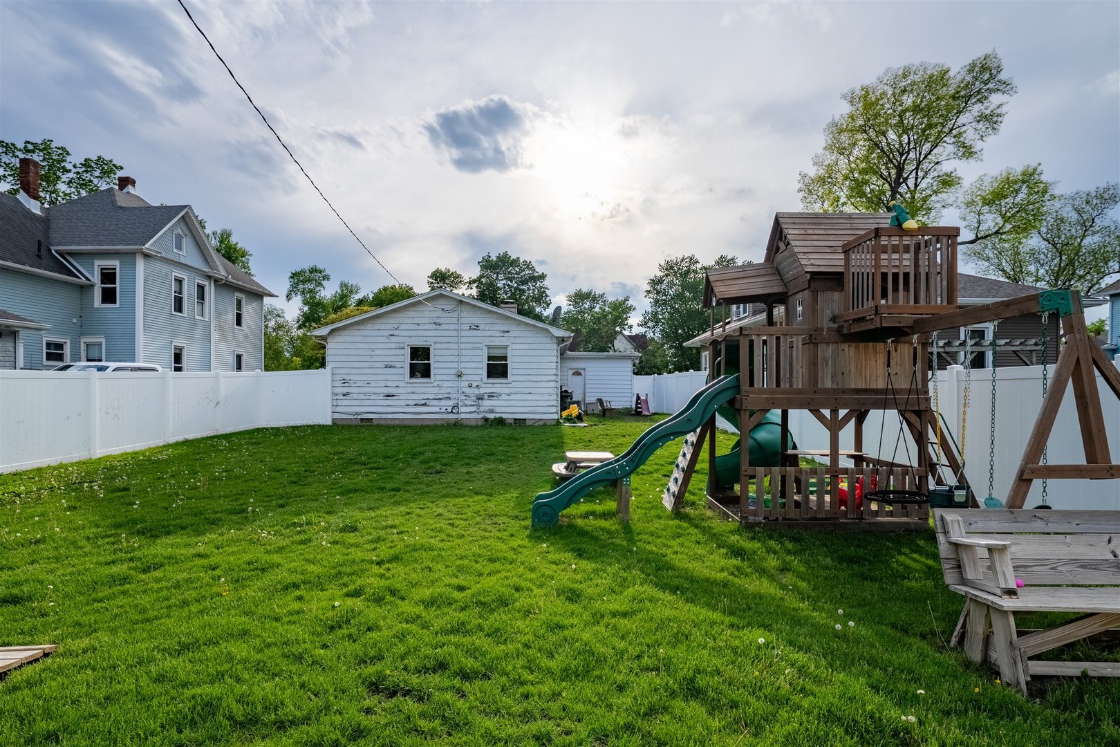204 N Jackson Street, Flanagan, IL 61740
