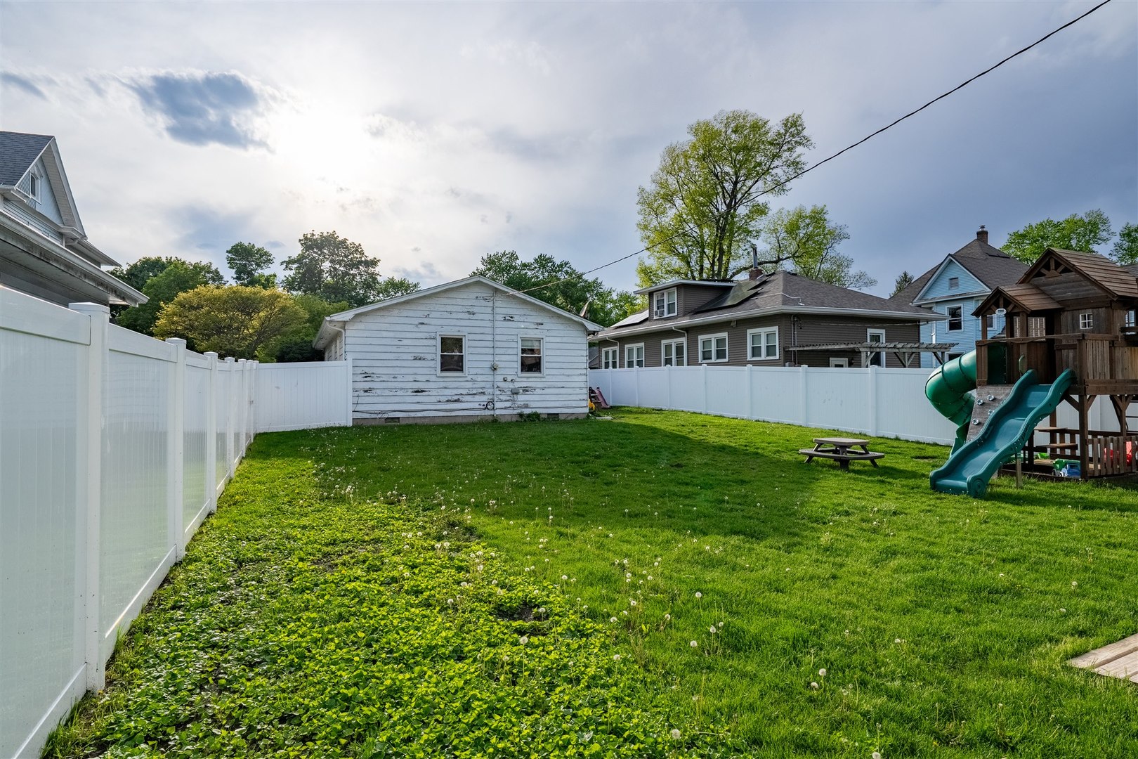 204 N Jackson Street, Flanagan, IL 61740