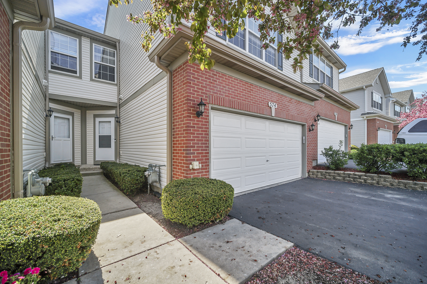 574 N Fox Trail #574, Round Lake, IL 60073