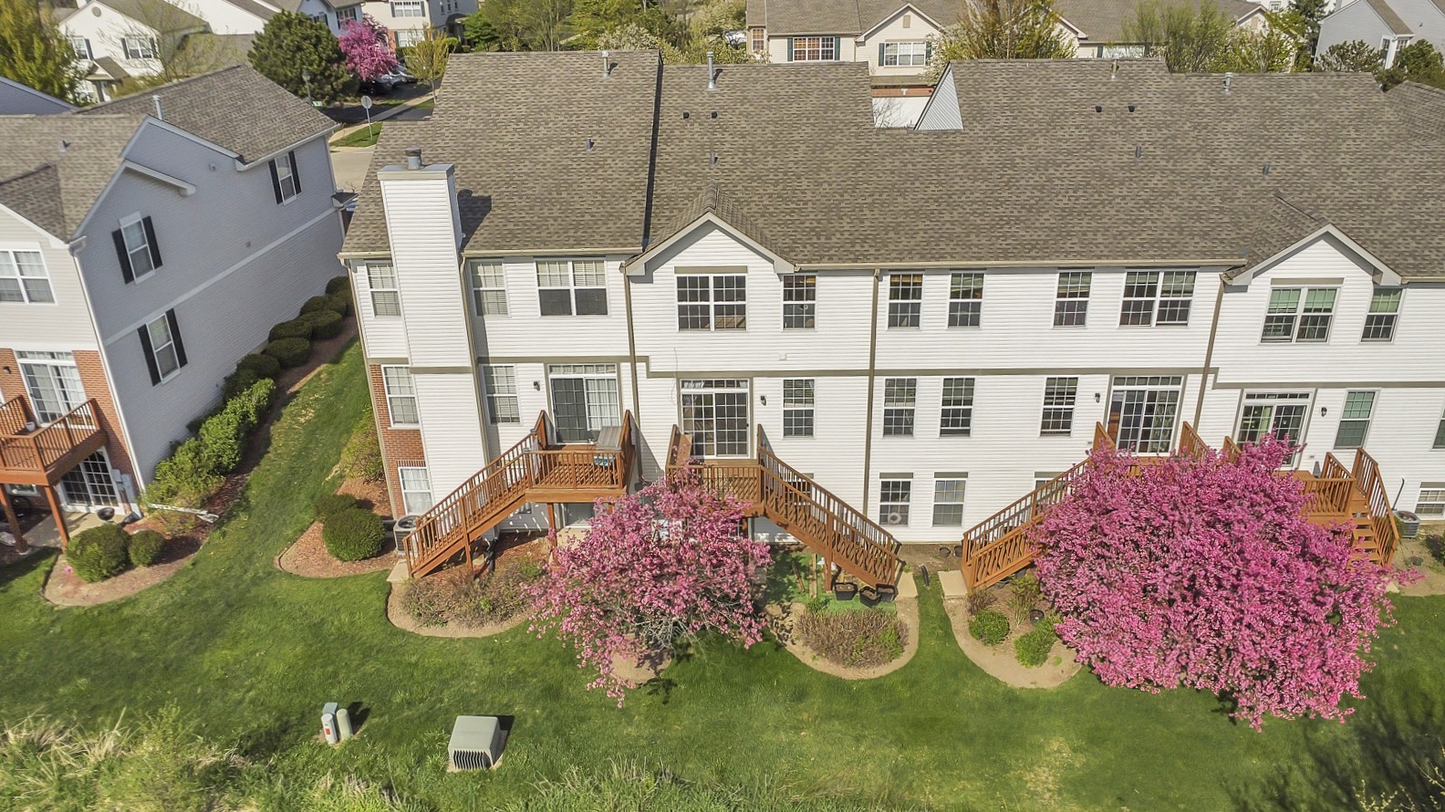 574 N Fox Trail #574, Round Lake, IL 60073