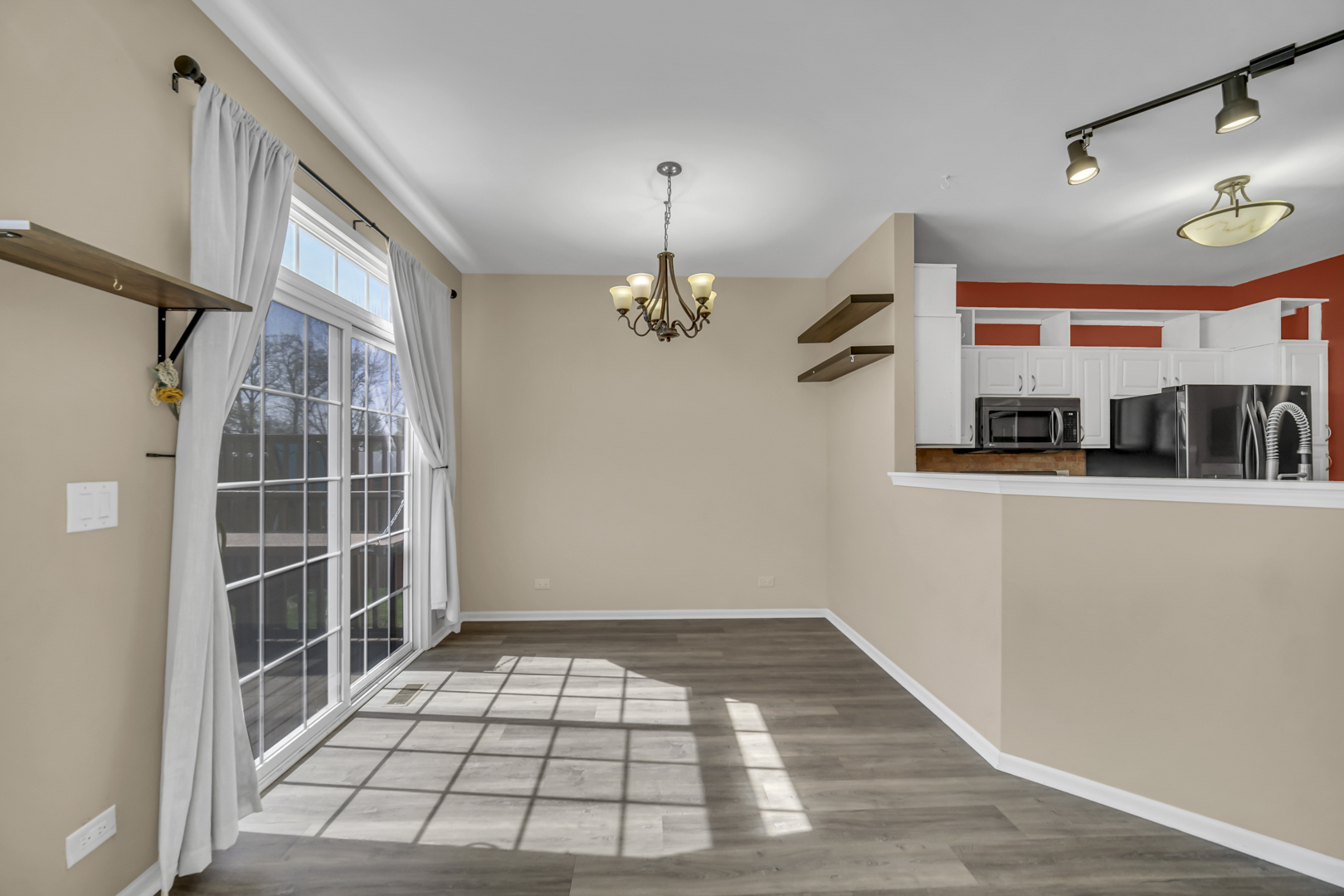 574 N Fox Trail #574, Round Lake, IL 60073