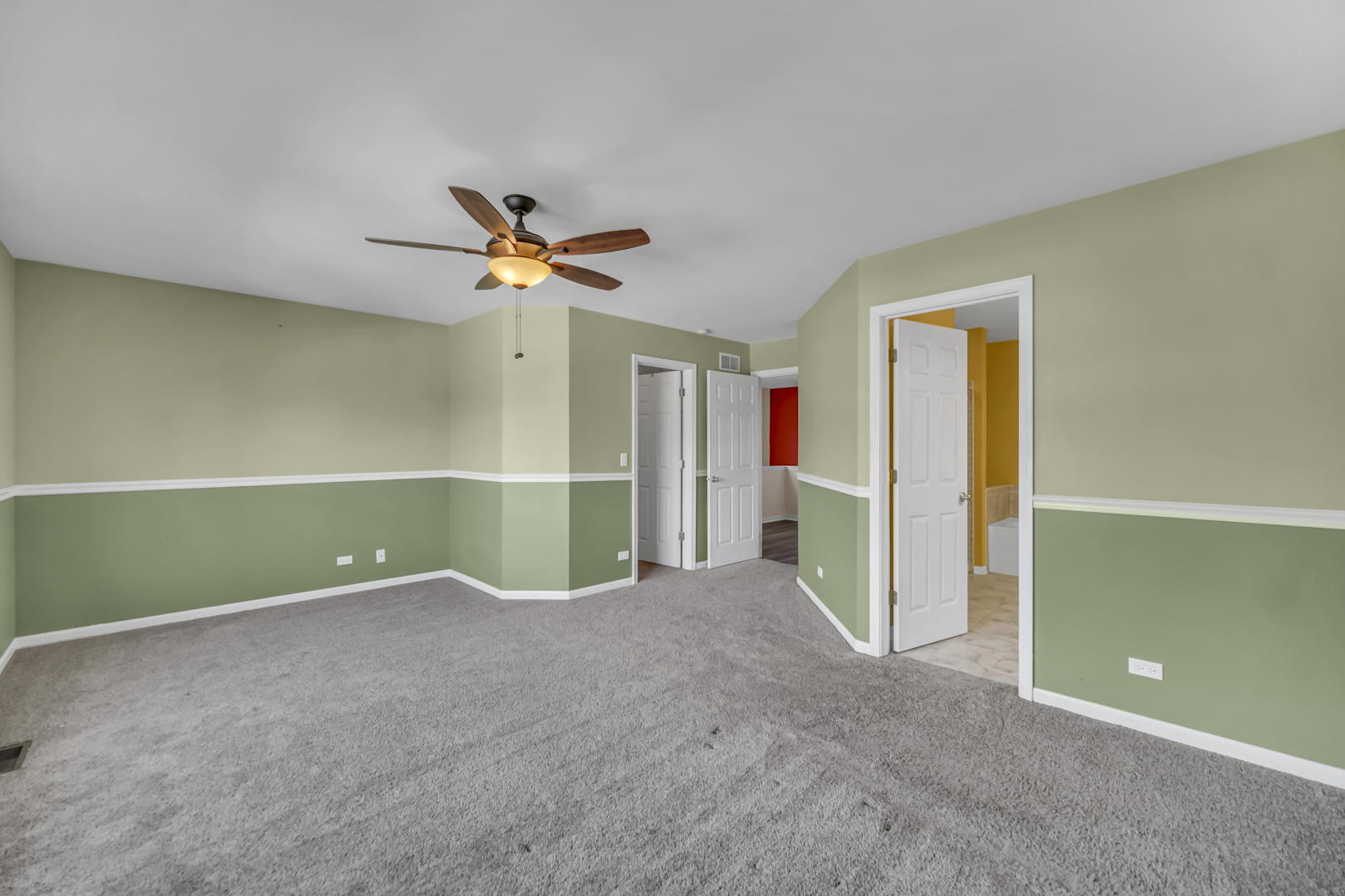 574 N Fox Trail #574, Round Lake, IL 60073