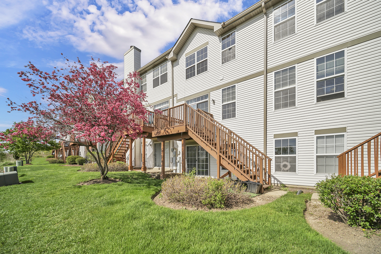 574 N Fox Trail #574, Round Lake, IL 60073