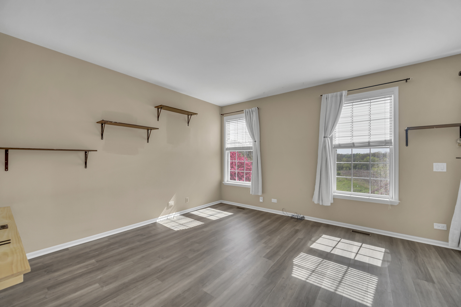 574 N Fox Trail #574, Round Lake, IL 60073