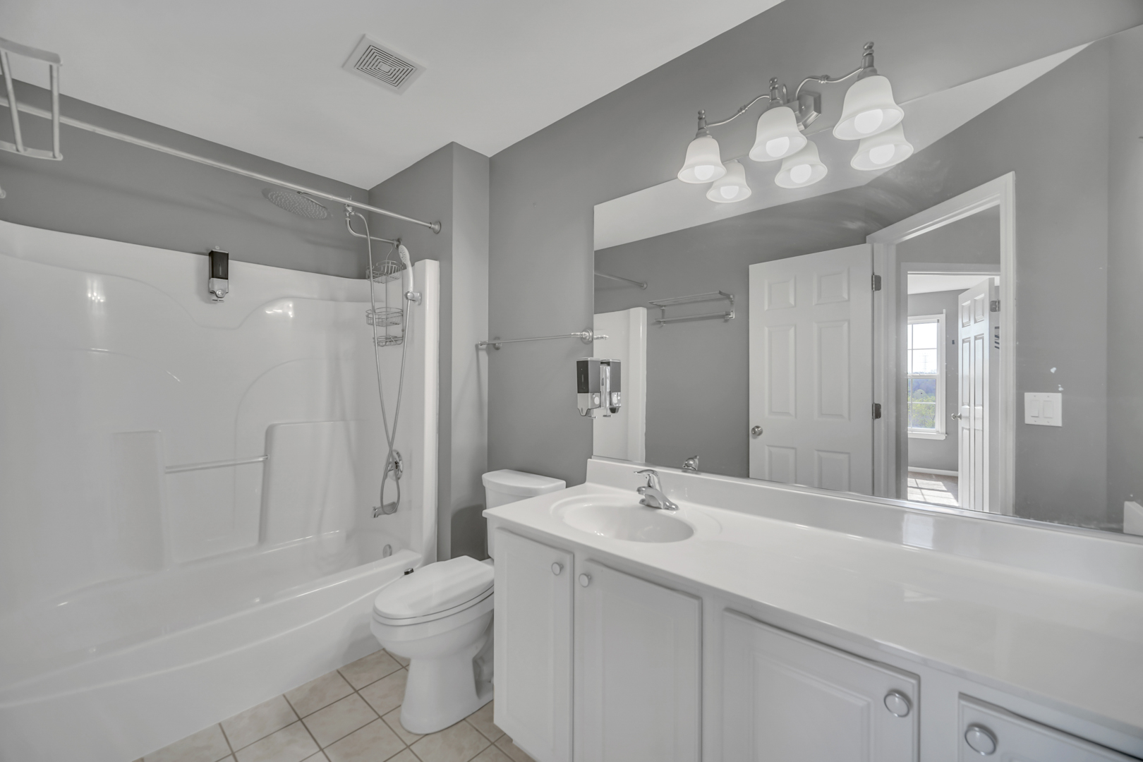 574 N Fox Trail #574, Round Lake, IL 60073