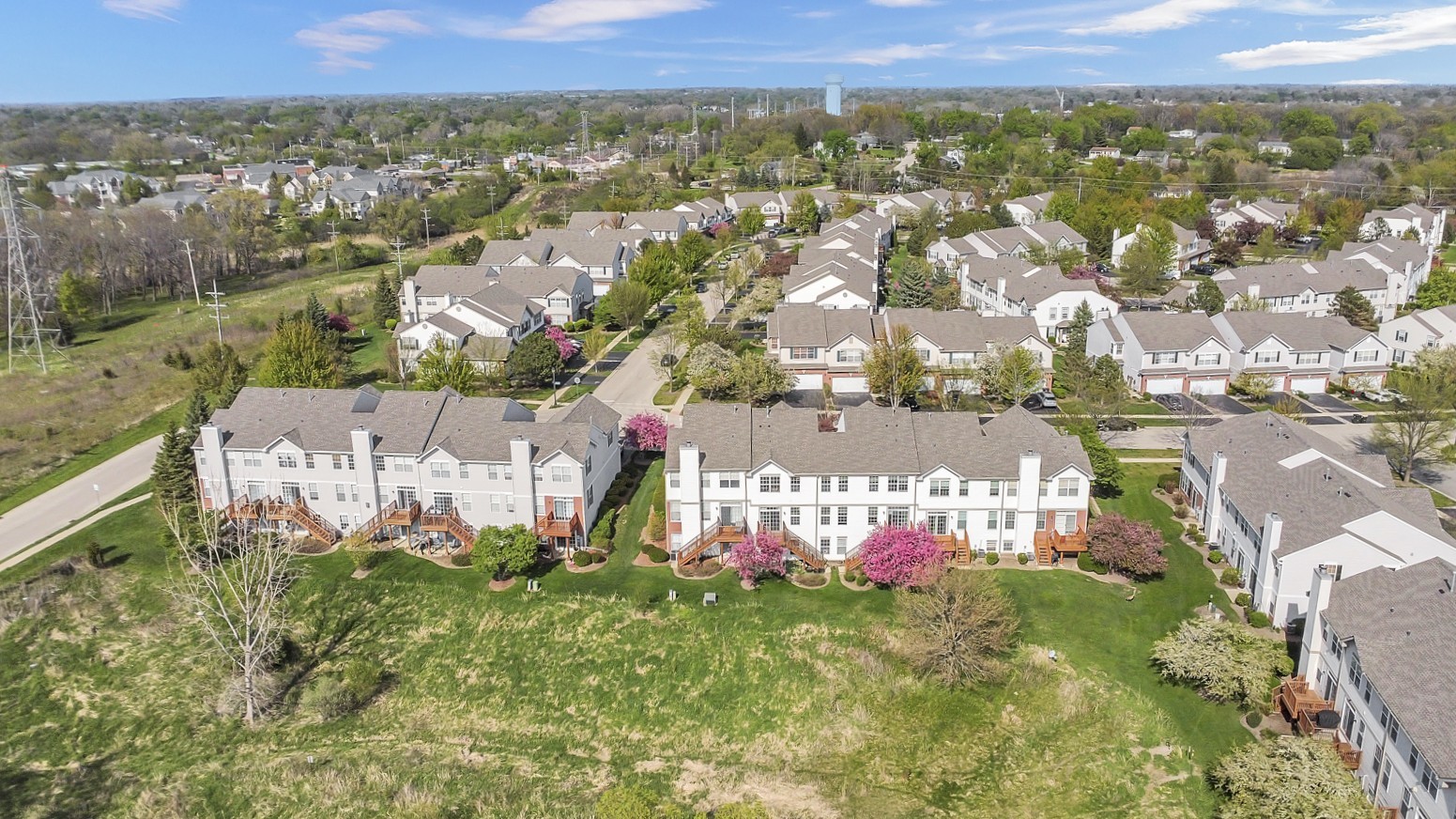 574 N Fox Trail #574, Round Lake, IL 60073