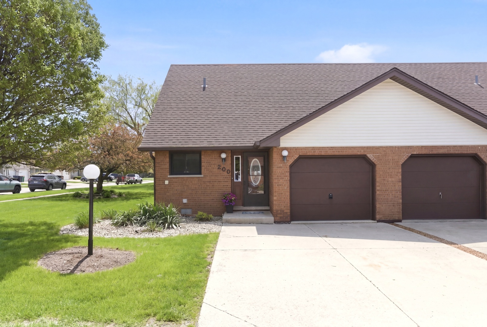 200 Fairview Drive, Manhattan, IL 60442