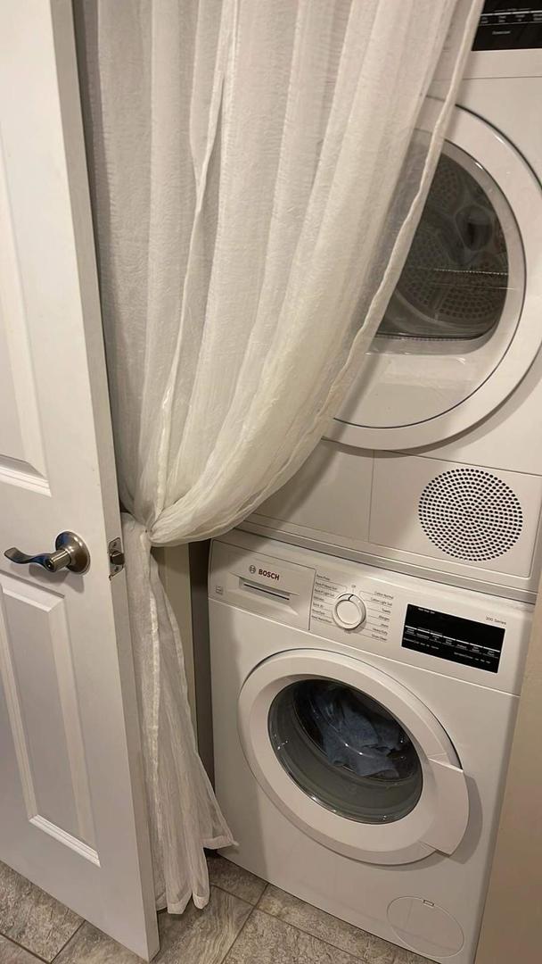 11103 S St Louis Avenue #203, Chicago, IL 60655