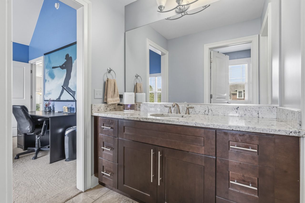 601 Oak Lane, South Elgin, IL 60177