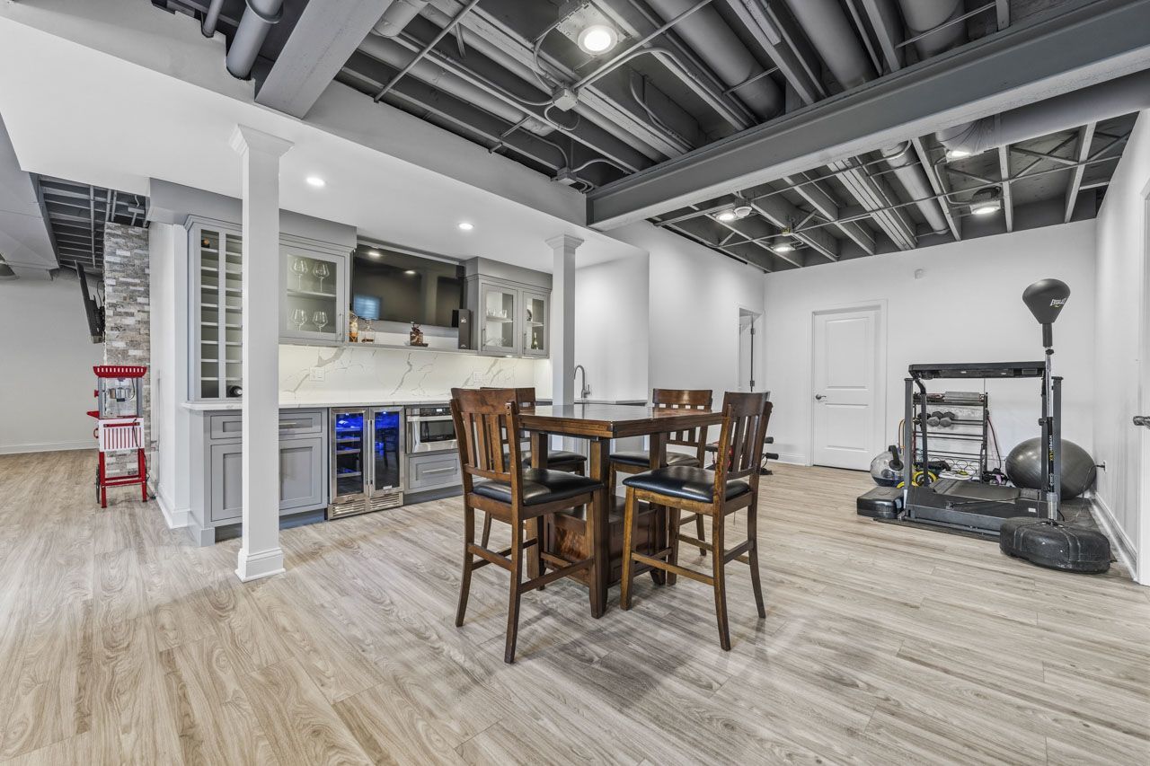 601 Oak Lane, South Elgin, IL 60177