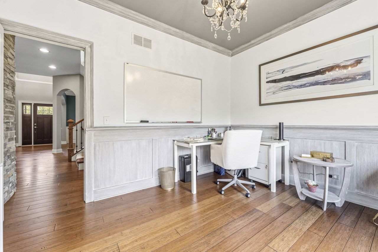 601 Oak Lane, South Elgin, IL 60177