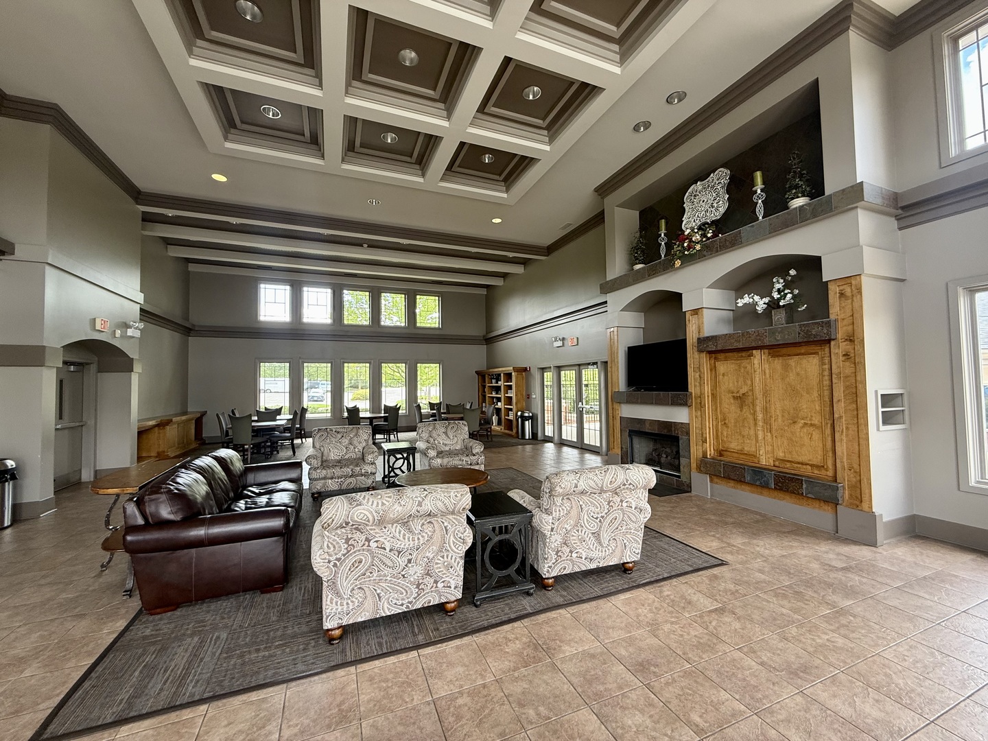 601 Oak Lane, South Elgin, IL 60177