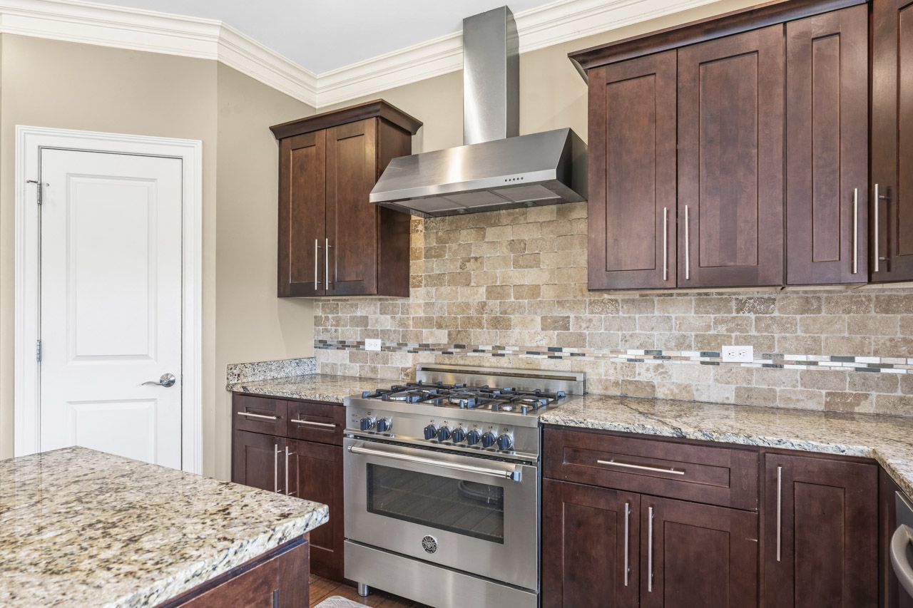 601 Oak Lane, South Elgin, IL 60177