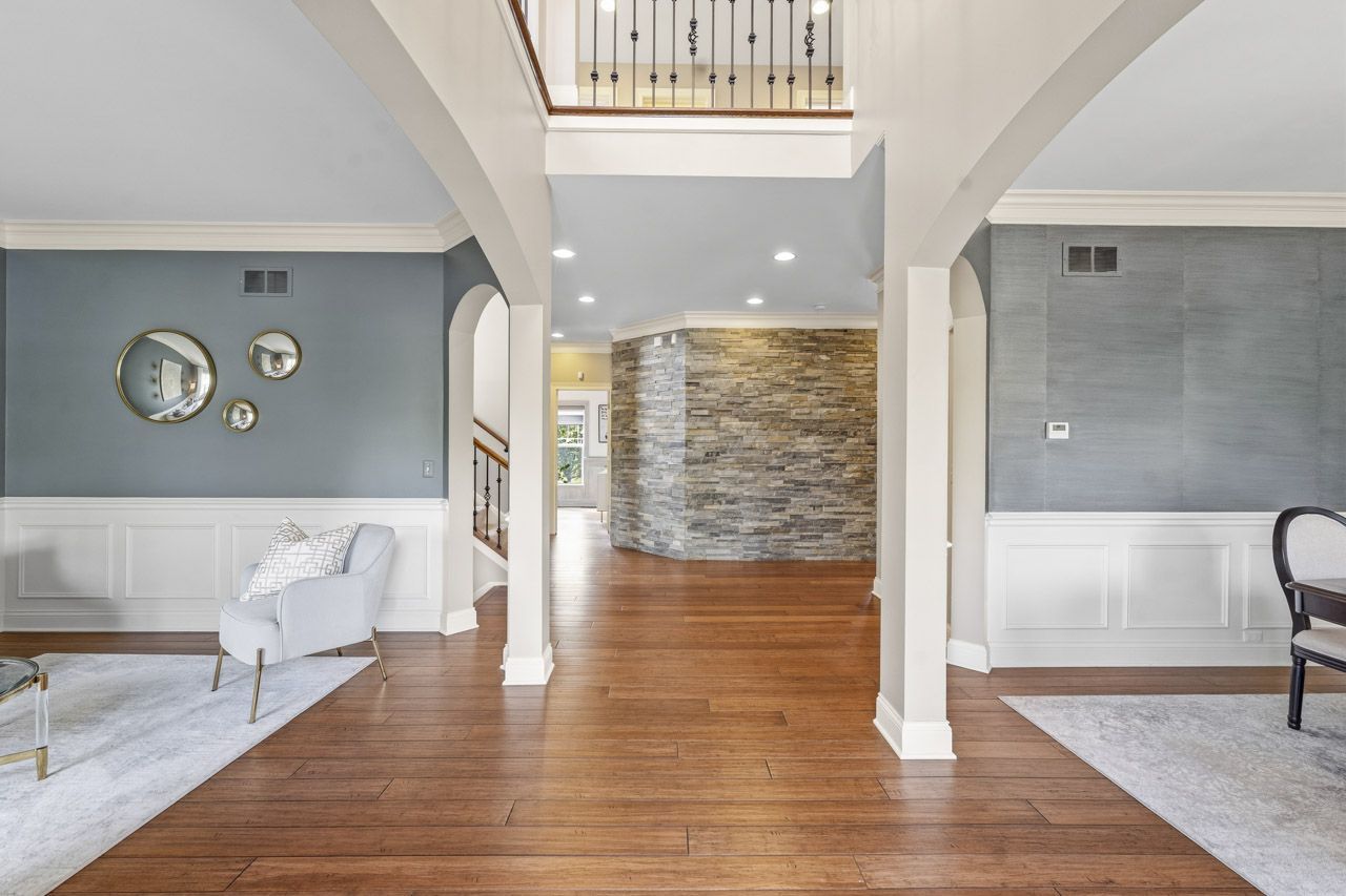 601 Oak Lane, South Elgin, IL 60177